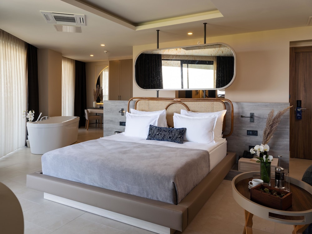 Liu Resorts - All inclusive — Hotel rooms in Side