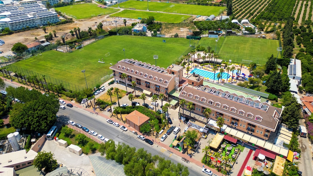 Viking Park Hotel — Hotel building in Kemer