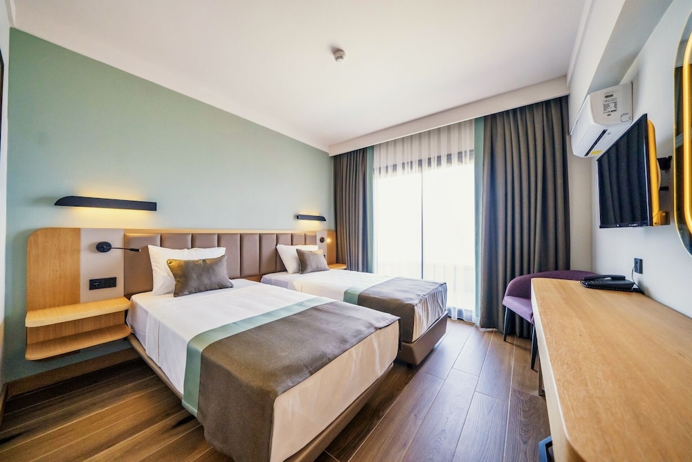 Premier Nergis Beach — Hotel rooms in Marmaris, Mugla