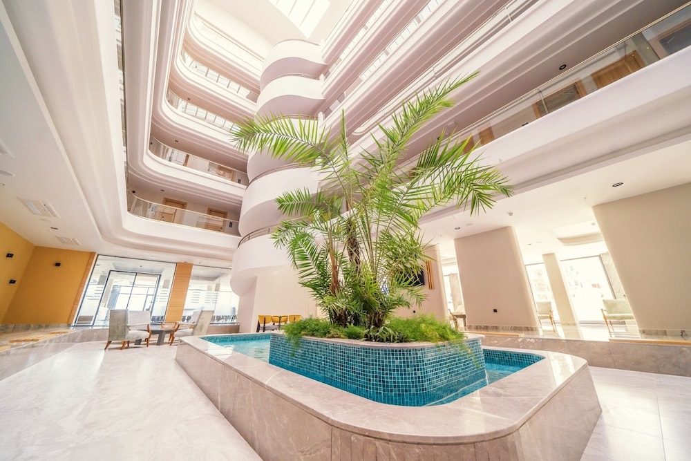 Premier Nergis Beach — Hotel building in Marmaris, Mugla
