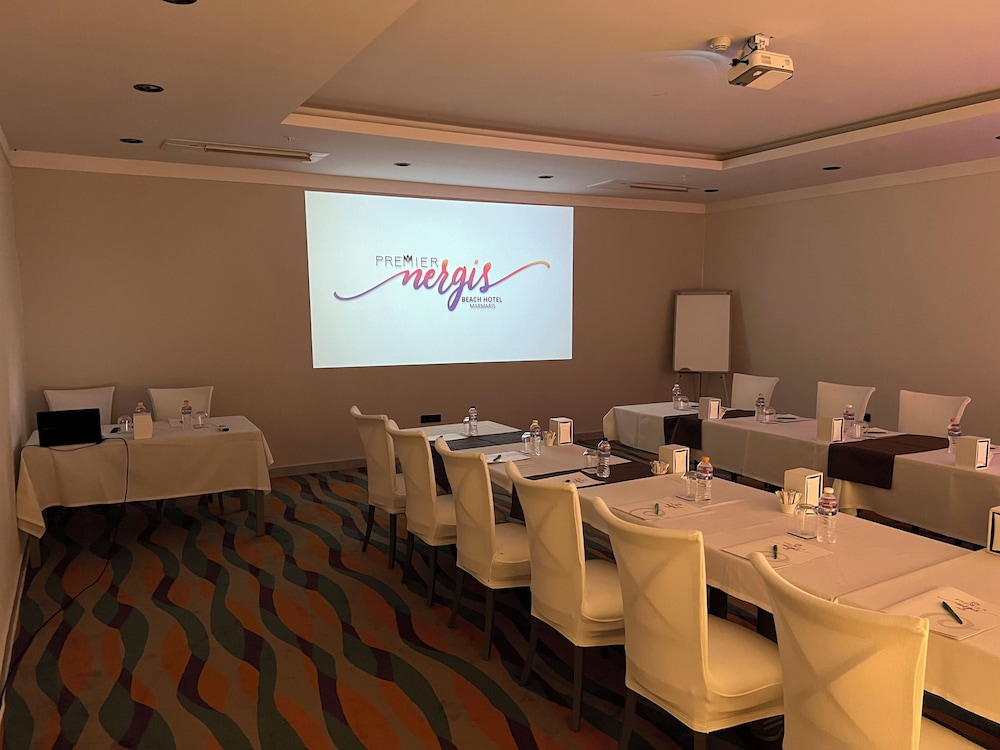 Premier Nergis Beach — Hotel building in Marmaris, Mugla