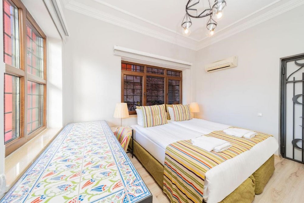 Alp Pasa Fiore Garden Suites - Special Class — Hotel rooms in Antalya