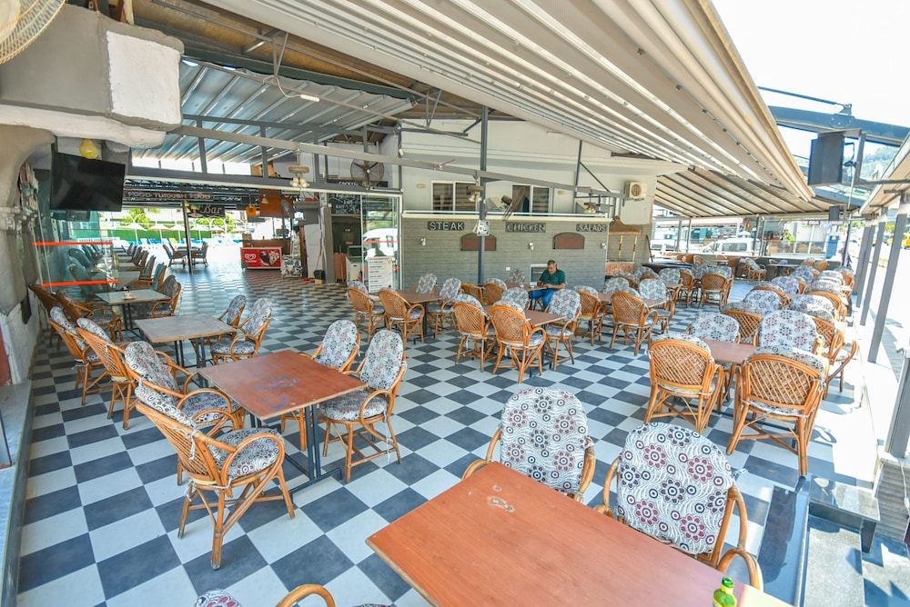 Golden Orange Apart Otel — Restaurant & bars in Marmaris, Mugla