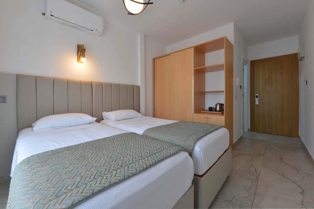 Golden Orange Apart Otel — Hotel rooms in Marmaris, Mugla
