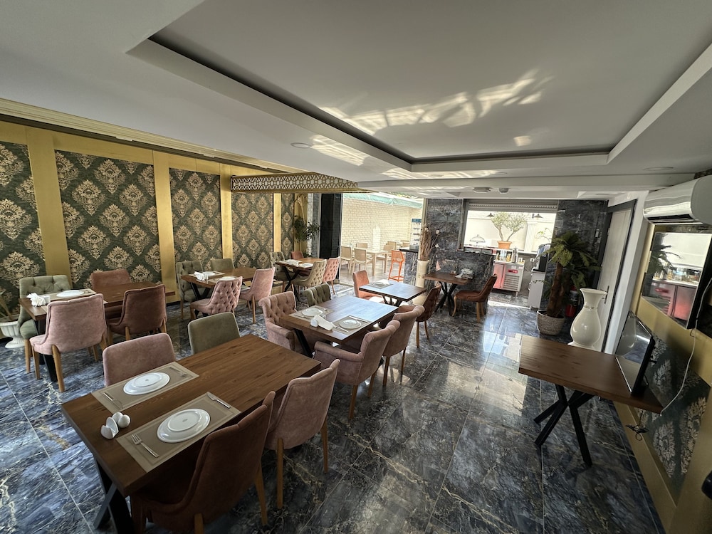 Akayda Butik Hotel — Restaurant & bars in Side