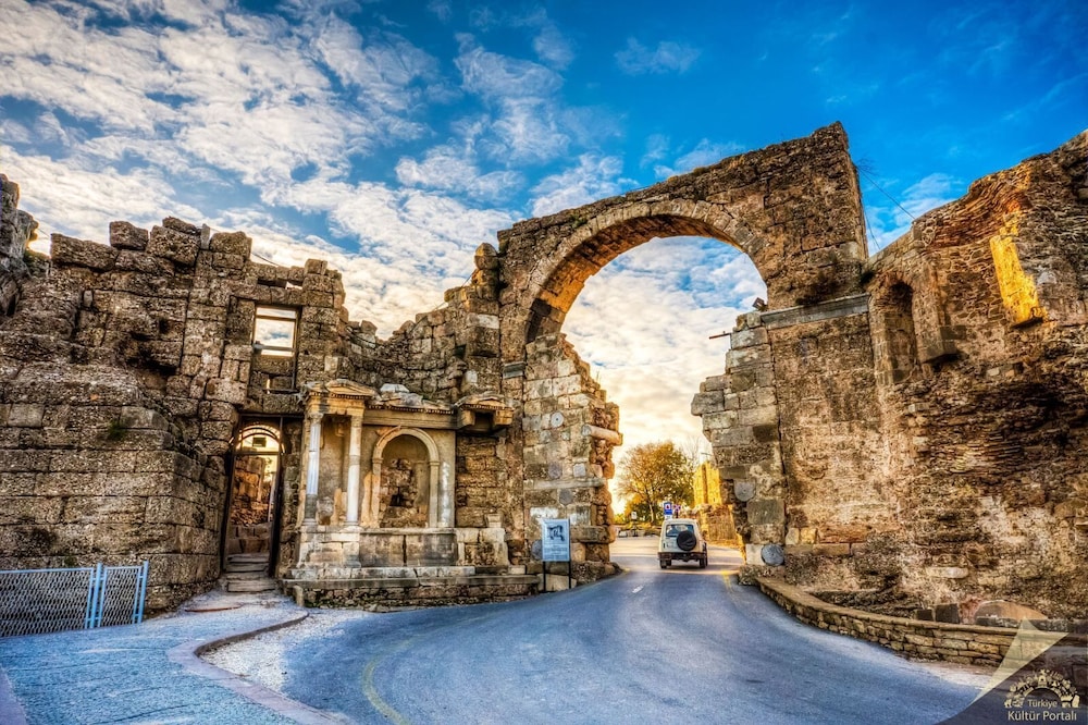 Akayda Butik Hotel — Attractions in the area in Side