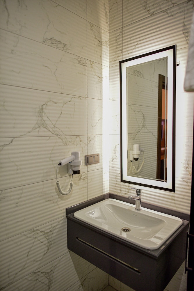 Sette Serenity Hotel - Adults Only — Hotel rooms in Alanya