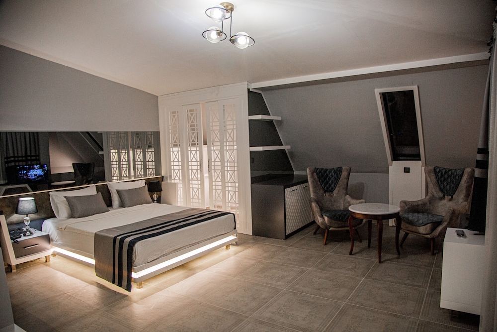 Sette Serenity Hotel - Adults Only — Hotel rooms in Alanya