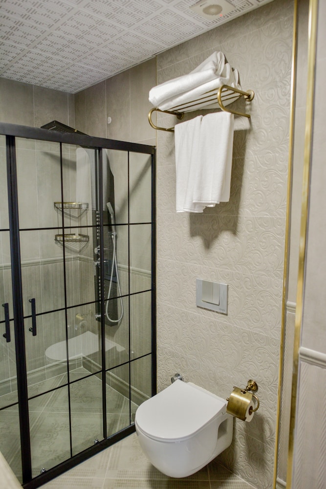 Sette Serenity Hotel - Adults Only — Hotel rooms in Alanya