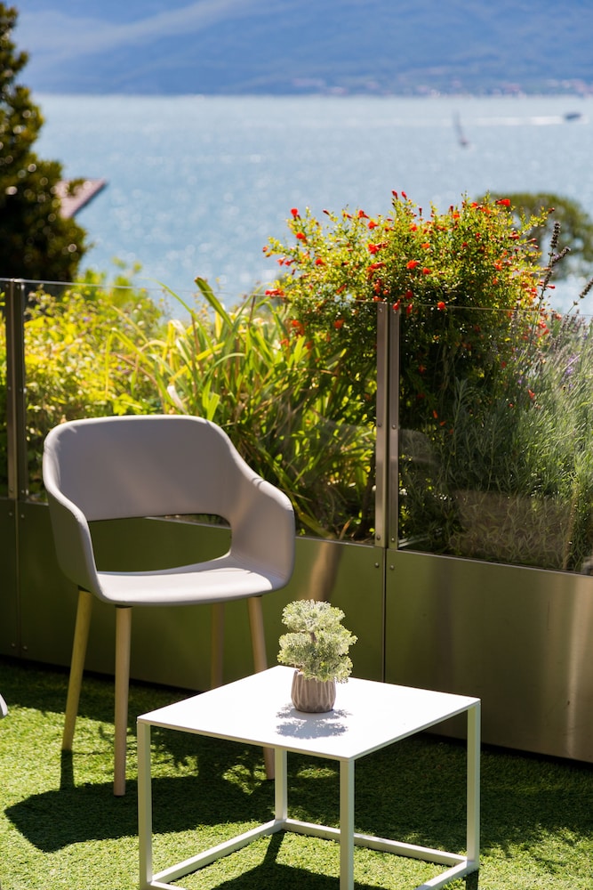 Hotel La Fiorita — Restaurant & bars in Limone sul Garda, Lombardy