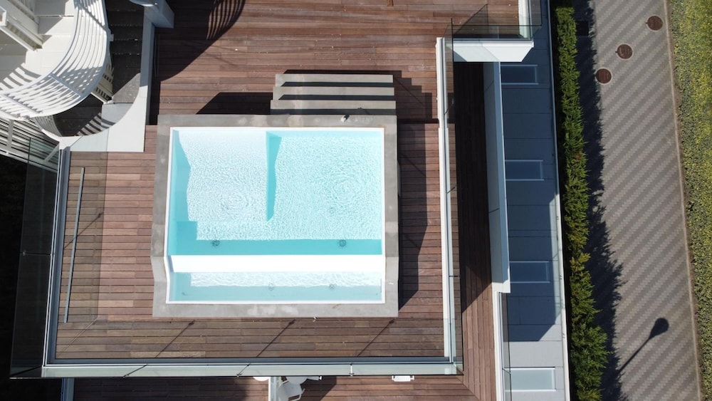 Park Hotel Cellini — Swimming pool in Jesolo, Veneto
