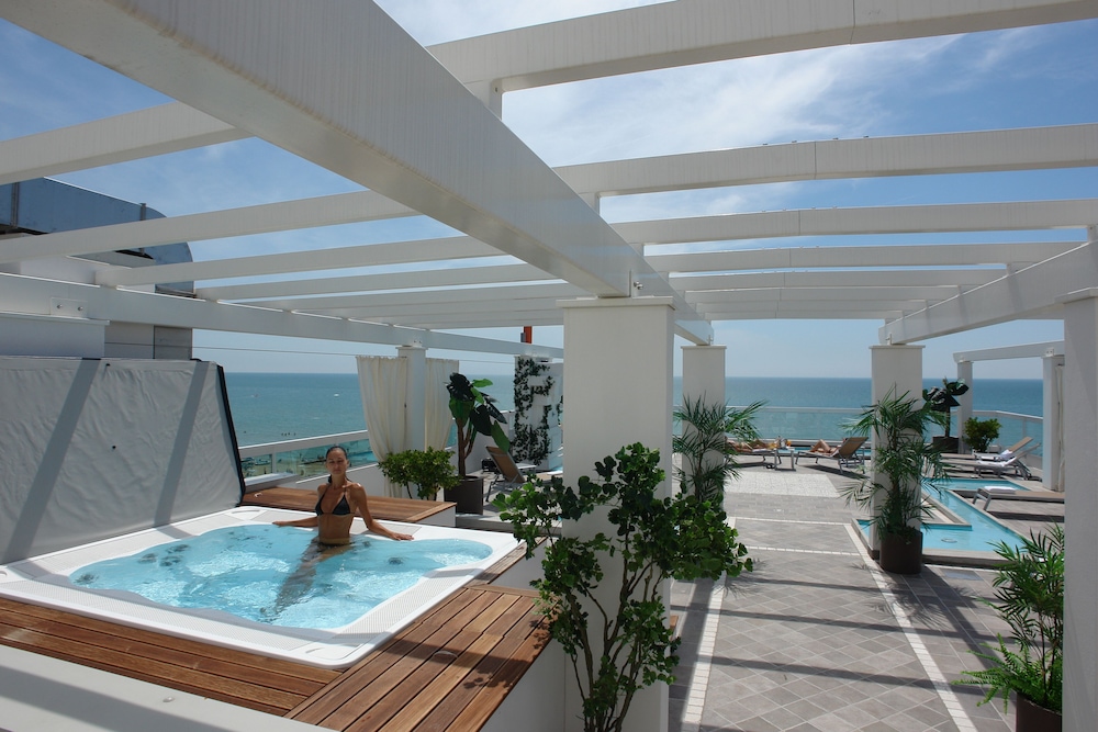 Hotel Orizzonte — Spa in Jesolo, Veneto