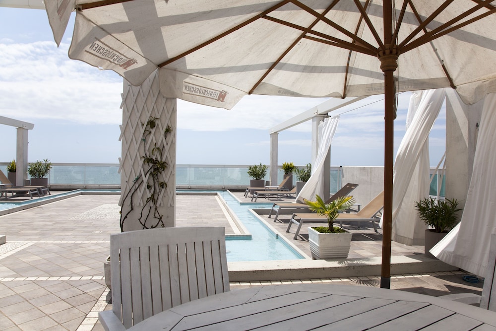 Hotel Orizzonte — Swimming pool in Jesolo, Veneto