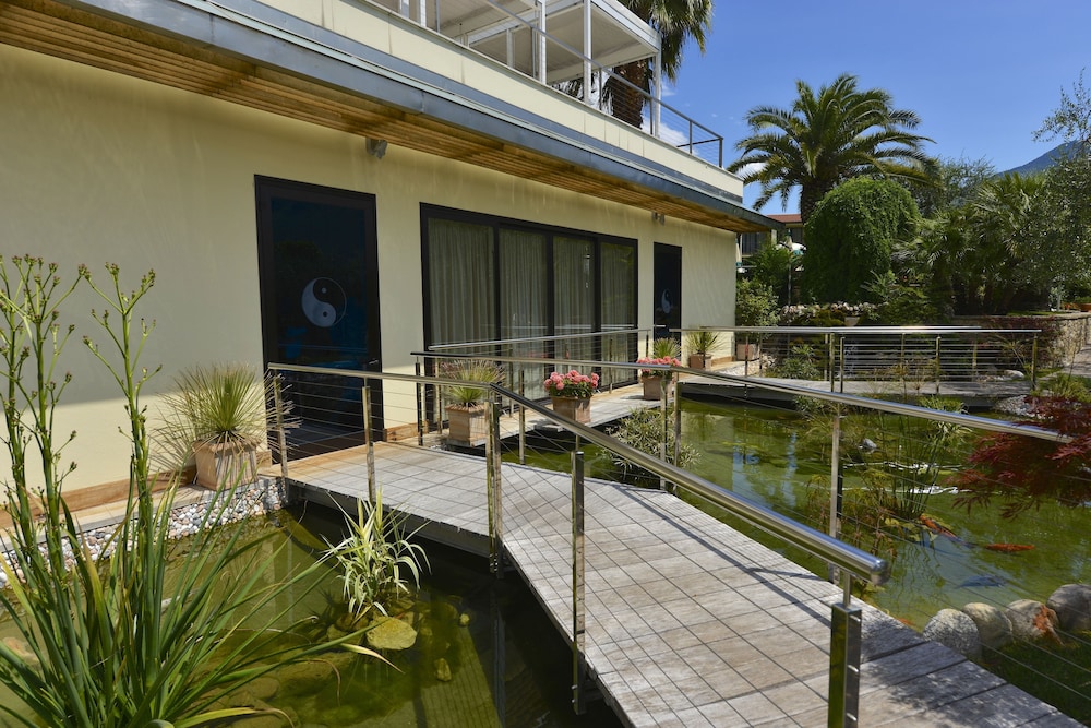 Park Hotel Imperial Centro Tao Natural Medical Spa — Hotel building in Limone sul Garda, Lombardy