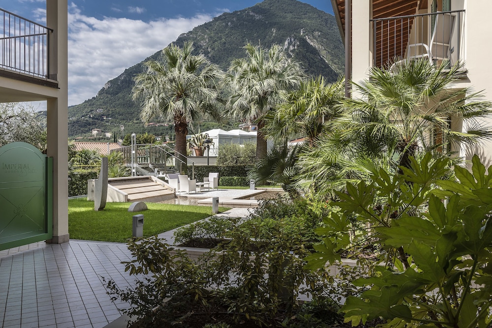 Park Hotel Imperial Centro Tao Natural Medical Spa — Hotel building in Limone sul Garda, Lombardy