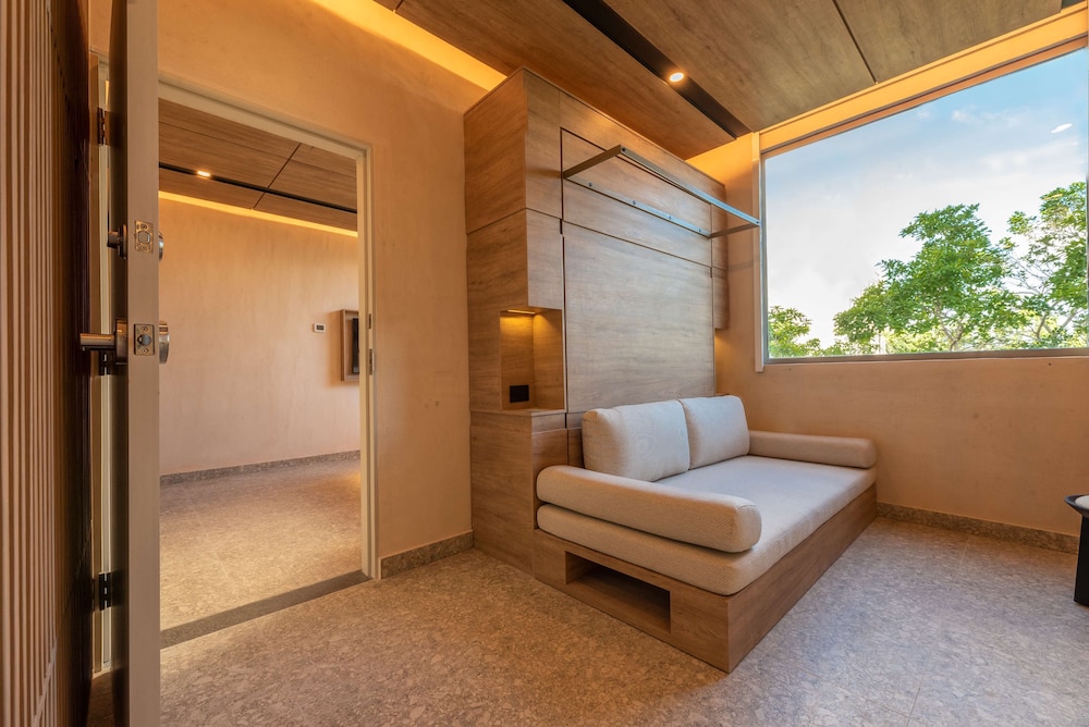 Motto by Hilton Tulum — Hotel rooms in Tulum, Quintana Roo