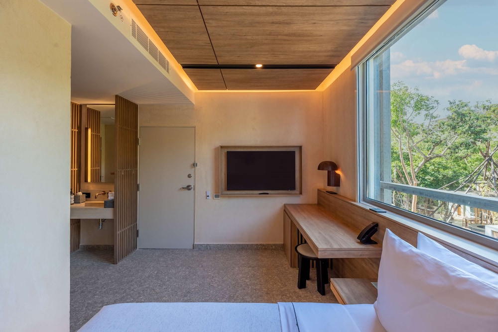 Motto by Hilton Tulum — Hotel rooms in Tulum, Quintana Roo