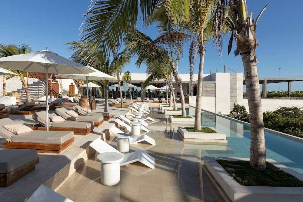 Motto by Hilton Tulum — Swimming pool in Tulum, Quintana Roo