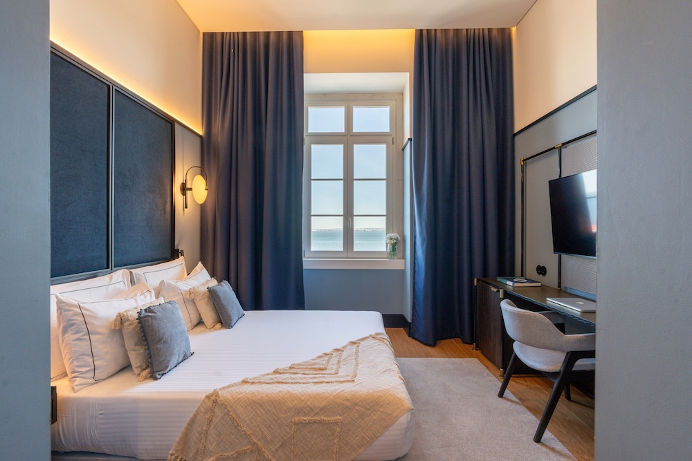 The Editory Riverside Hotel, an Historic Hotel — Hotel rooms in Lisbon, Lisboa