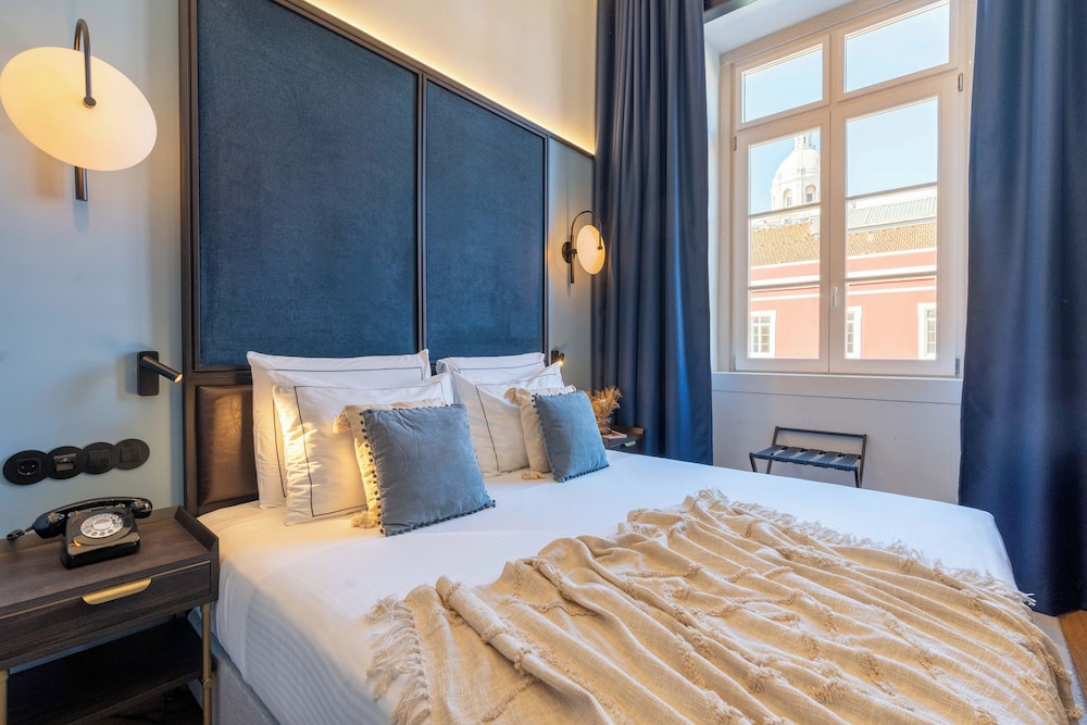 The Editory Riverside Hotel, an Historic Hotel — Hotel rooms in Lisbon, Lisboa