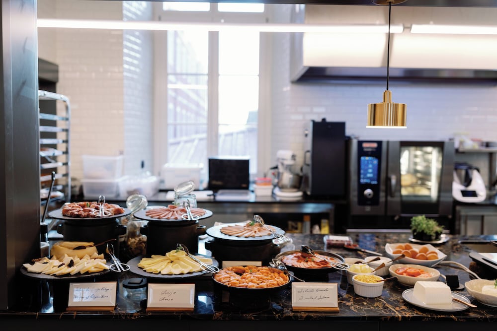 The Editory Riverside Hotel, an Historic Hotel — Restaurant & bars in Lisbon, Lisboa