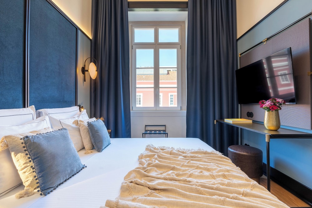The Editory Riverside Hotel, an Historic Hotel — Hotel rooms in Lisbon, Lisboa