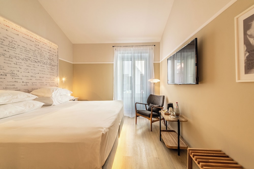 Pestana Fisherman Village — Hotel rooms in Funchal, Madeira