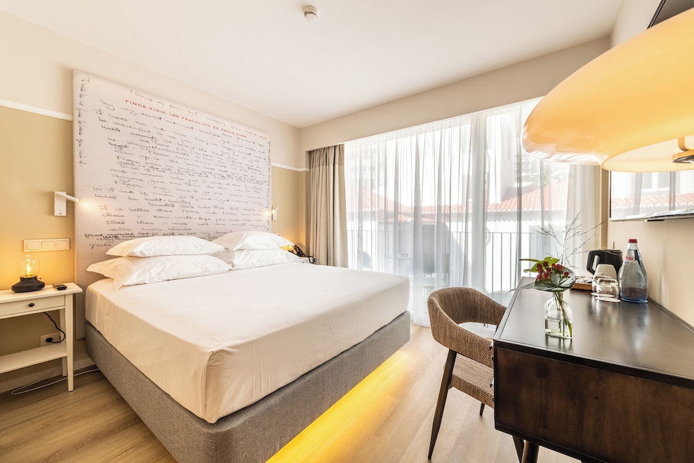 Pestana Fisherman Village — Hotel rooms in Funchal, Madeira