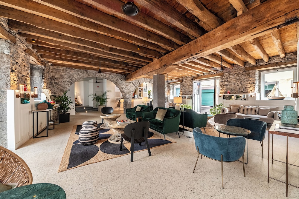 Pestana Fisherman Village — Hotel rooms in Funchal, Madeira