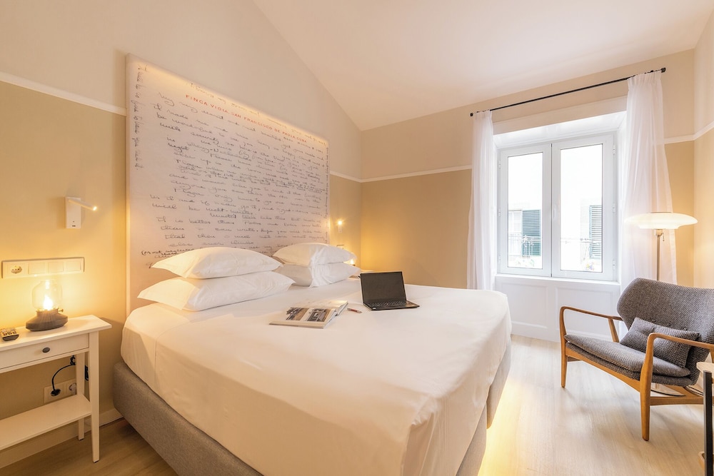 Pestana Fisherman Village — Hotel rooms in Funchal, Madeira