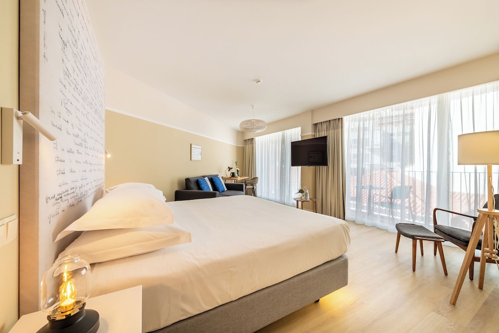 Pestana Fisherman Village — Hotel rooms in Funchal, Madeira
