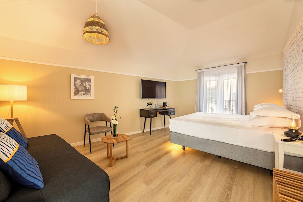 Pestana Fisherman Village — Hotel rooms in Funchal, Madeira