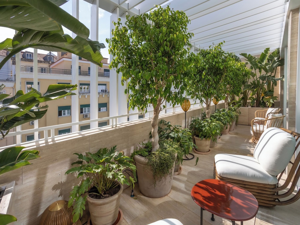 Browns Avenue Hotel — Hotel building in Lisbon, Lisboa
