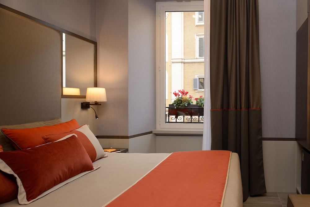 San Carlo Suite — Hotel rooms in Rome, Lazio