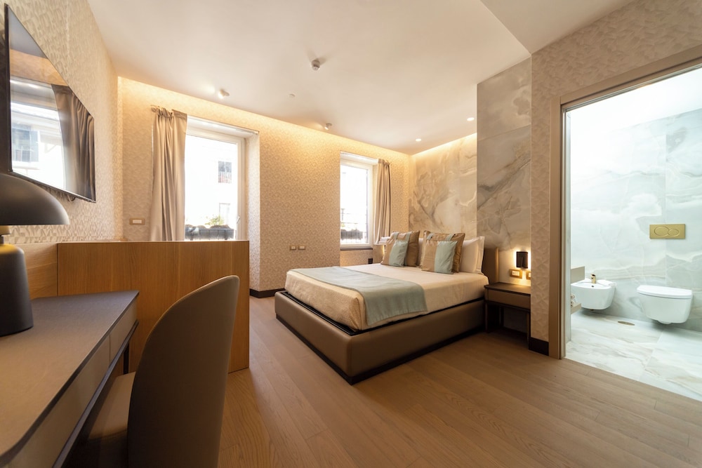 San Carlo Suite — Hotel rooms in Rome, Lazio
