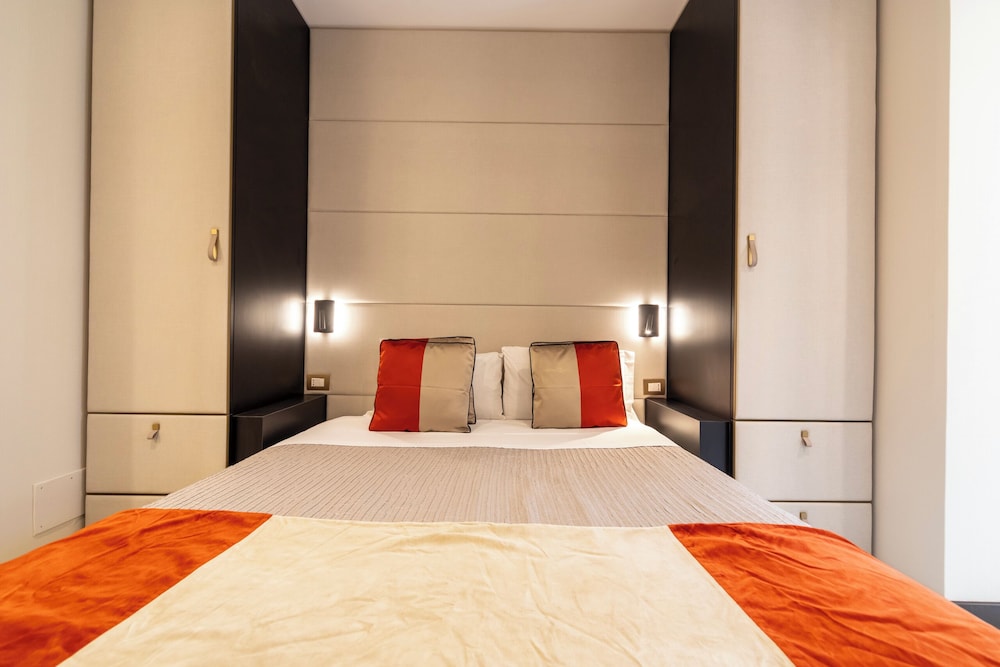 San Carlo Suite — Hotel rooms in Rome, Lazio
