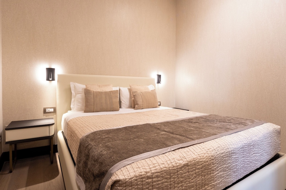 San Carlo Suite — Hotel rooms in Rome, Lazio