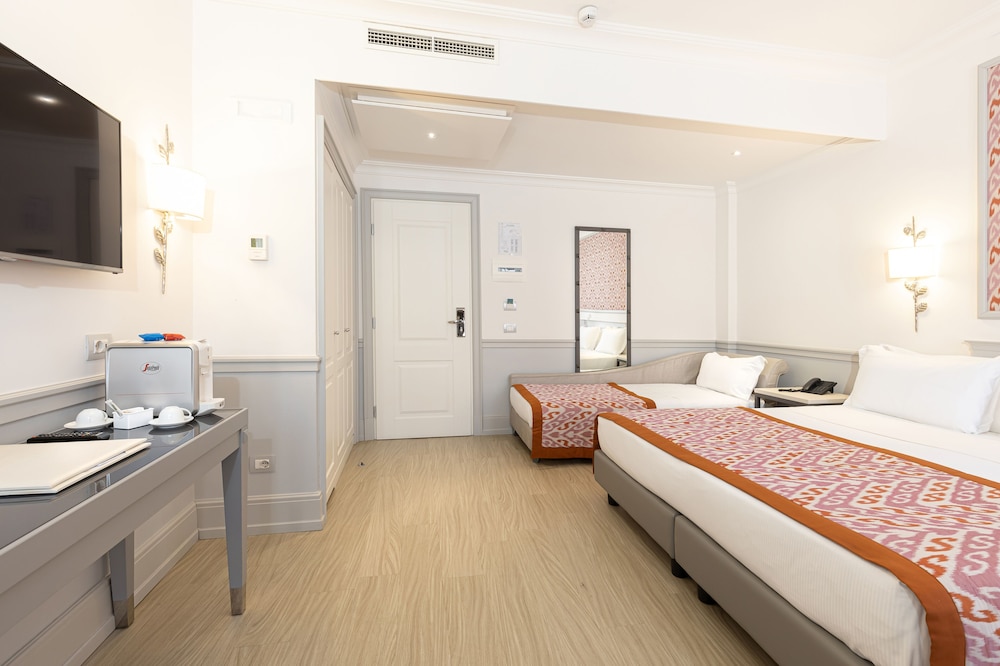 Hotel della Conciliazione — Hotel rooms in Rome, Lazio