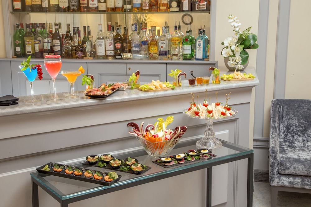 Hotel della Conciliazione — Restaurant & bars in Rome, Lazio