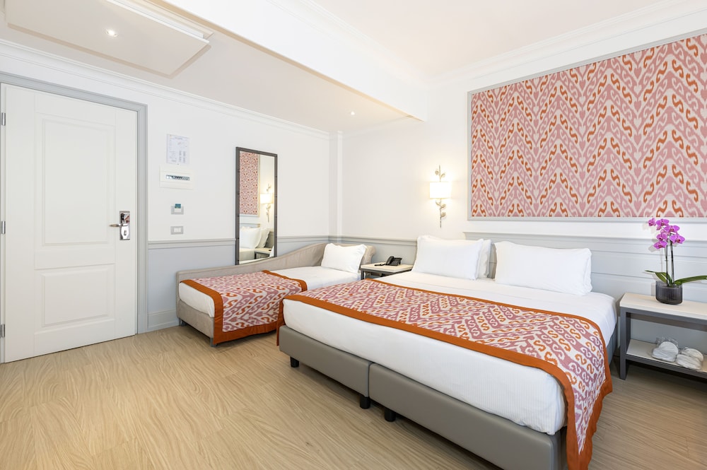 Hotel della Conciliazione — Hotel rooms in Rome, Lazio