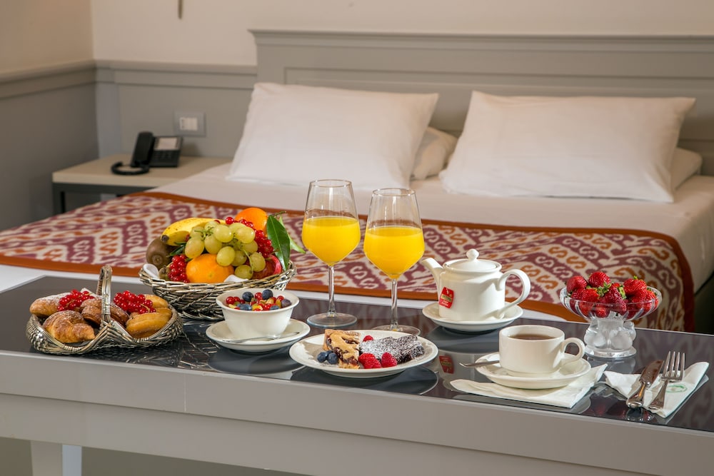 Hotel della Conciliazione — Hotel rooms in Rome, Lazio