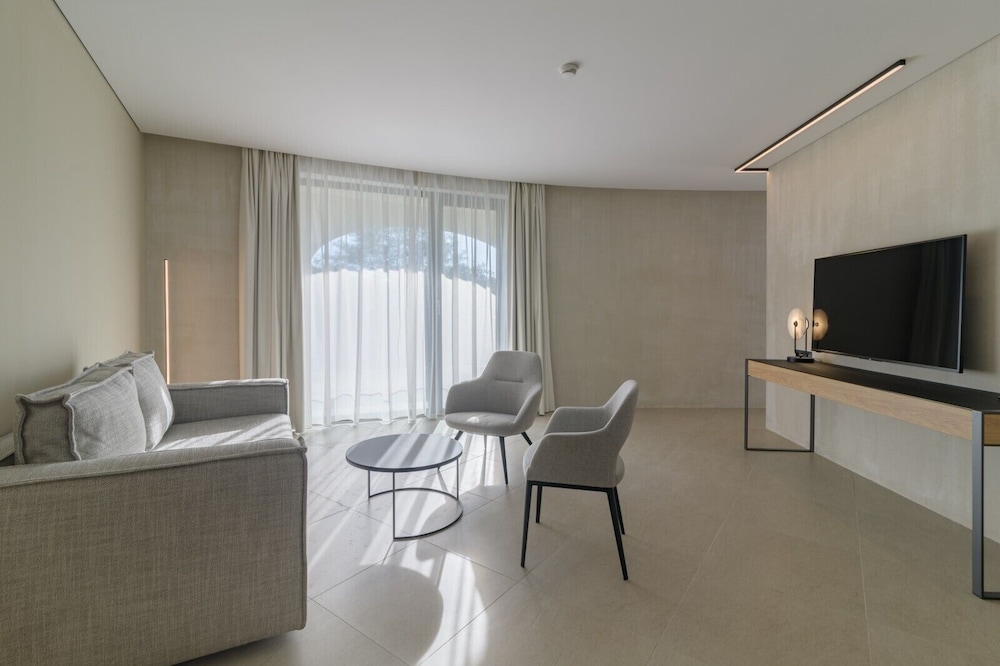 Ensana Aquahouse Health Spa Hotel — Hotel rooms in Varna, Varna Region