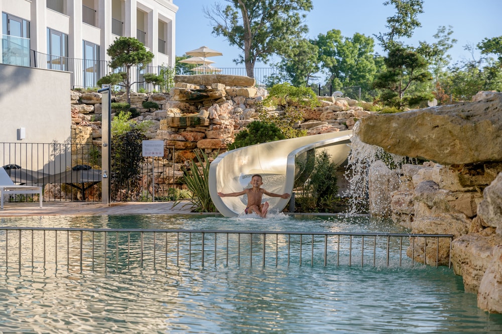 Ensana Aquahouse Health Spa Hotel — Attractions for children in Varna, Varna Region