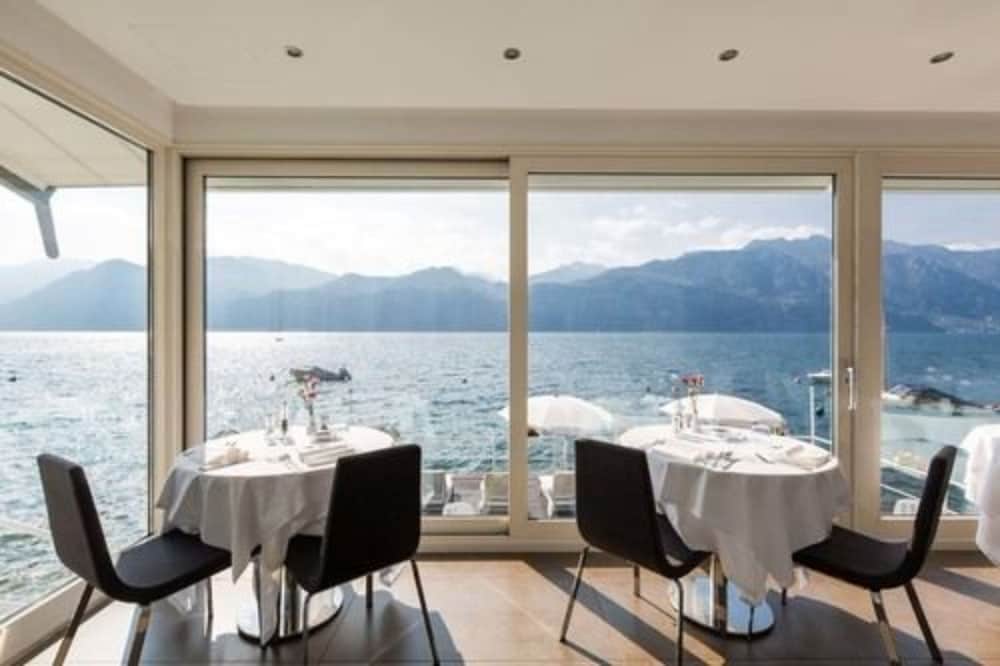 Hotel Vega — Restaurant & bars in Malcesine, Veneto