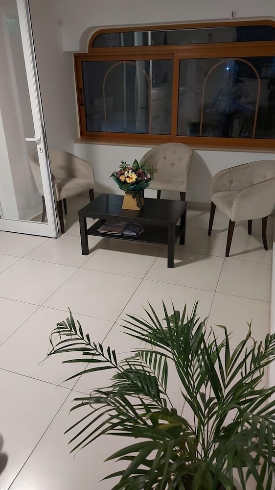 La Veranda Hotel — Hotel rooms in Larnaca, Larnaca Region