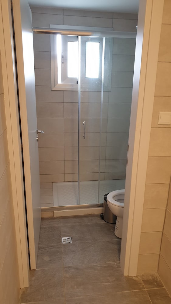 La Veranda Hotel — Hotel rooms in Larnaca, Larnaca Region