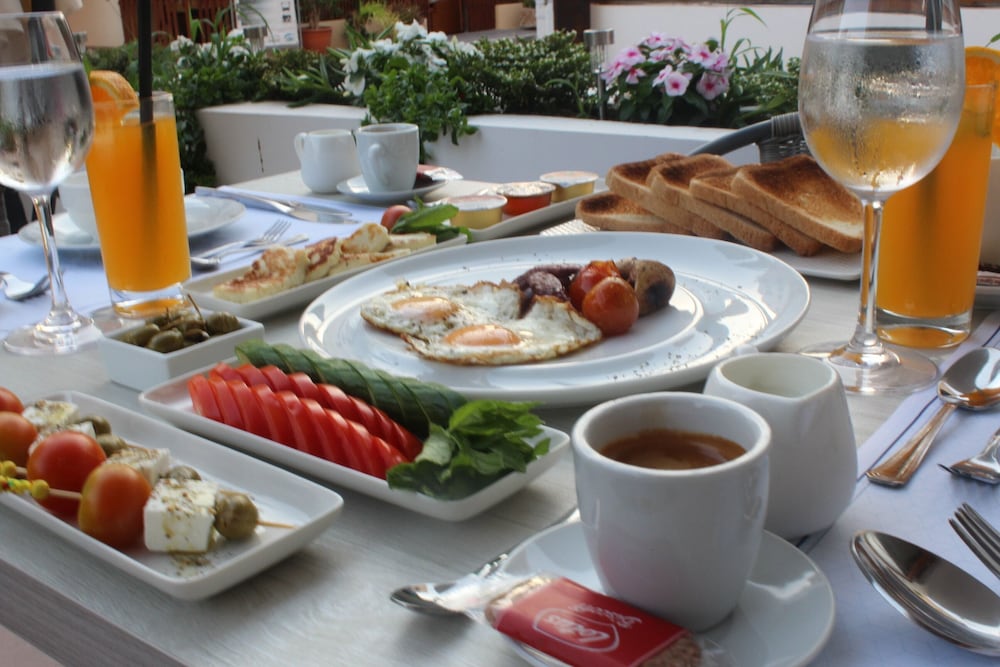 La Veranda Hotel — Restaurant & bars in Larnaca, Larnaca Region