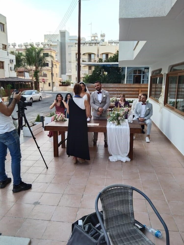 La Veranda Hotel — Hotel building in Larnaca, Larnaca Region