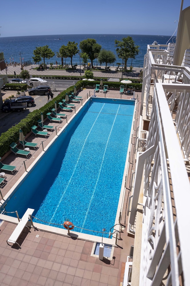 Pietra di Luna Hotel - zdjęcie 2