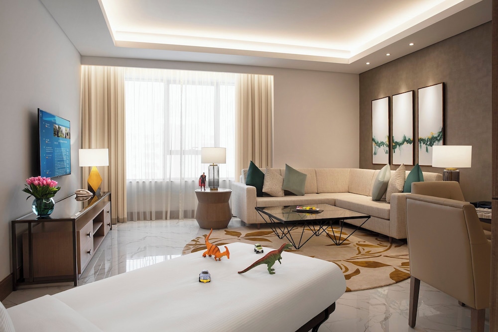 Al Jaddaf Rotana Suite Hotel — Hotel rooms in Dubai
